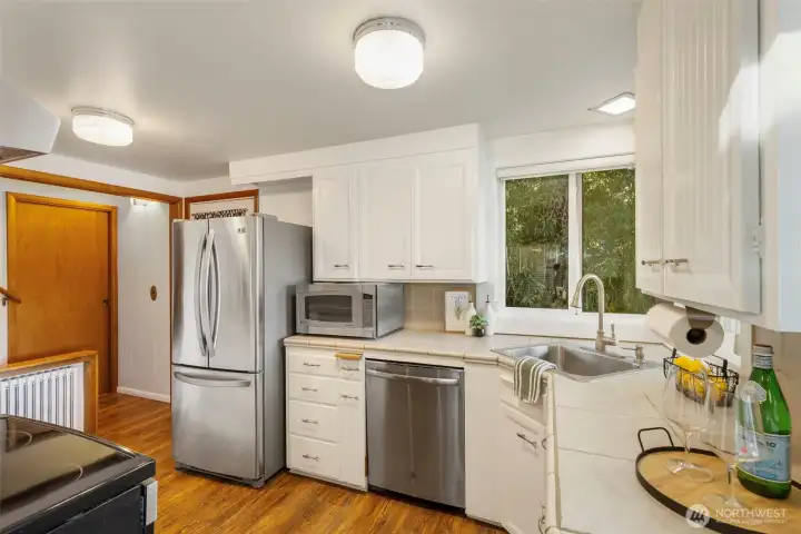 Exterior door in kitchen to deck