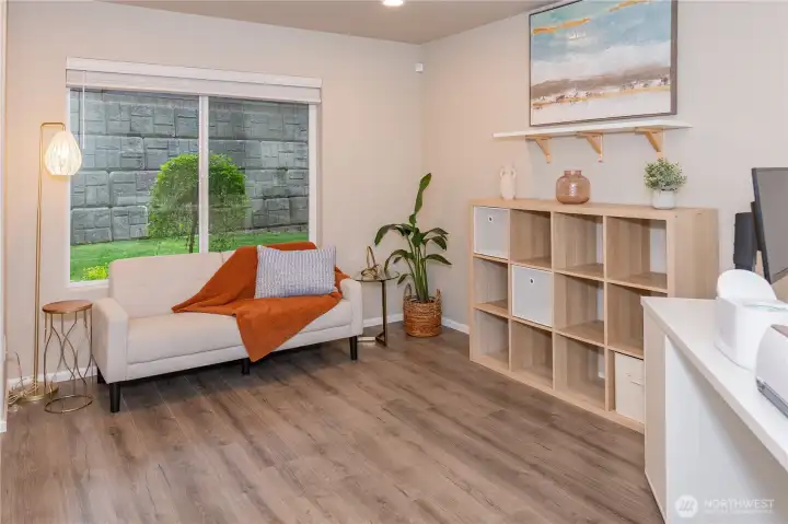 Entry level flex space