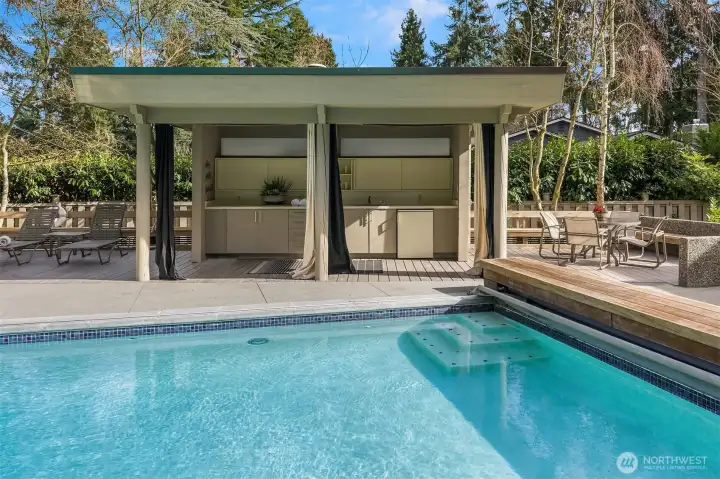 Pool cabana perfect for entertaining!