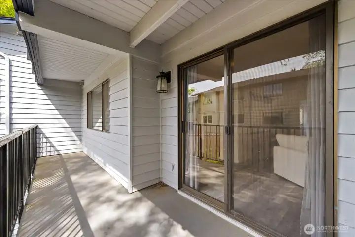 Outdoor deck