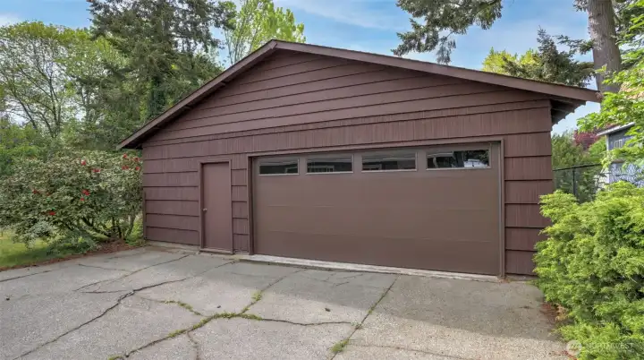 The detached, insulated 2-car garage includes a large additional, dedicated storage area. The detached, insulated 2-car garage includes a large additional, dedicated storage area.