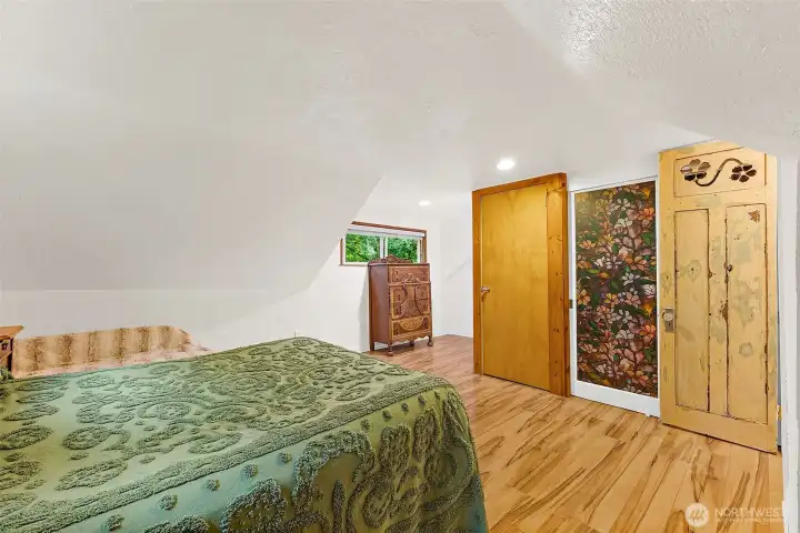 View to closet. View to closet.