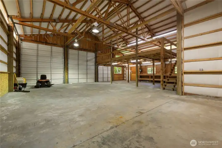 Two 16' doors and large loft area Two 16' doors and large loft area