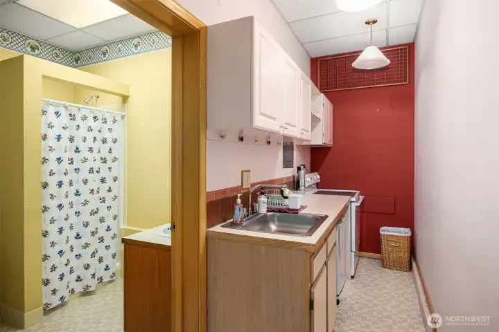 Commercial Unit Commercial Unit