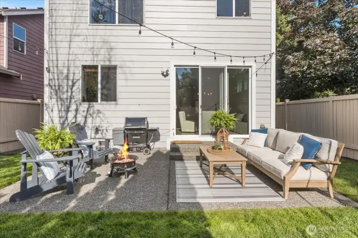 Lovely Backyard has space for relaxation, recreation and gardening Lovely Backyard has space for relaxation, recreation and gardening