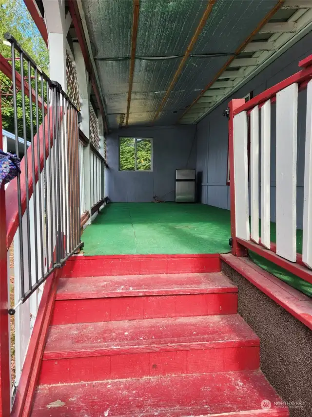 enclosed porch