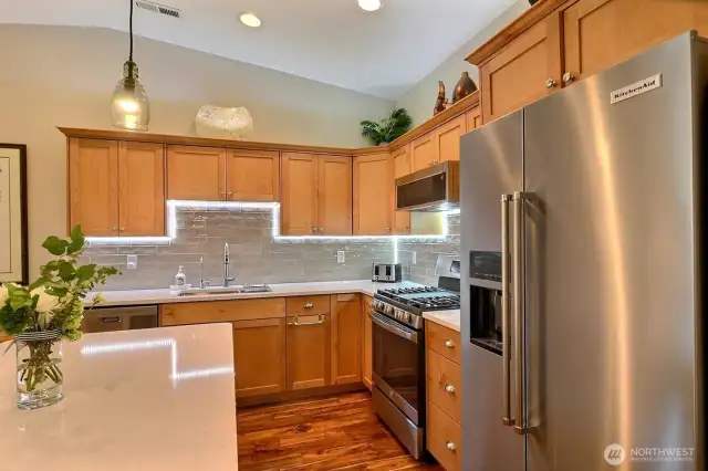 Under cabinet lighting for a dramatic effect