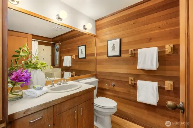 Main floor Bath