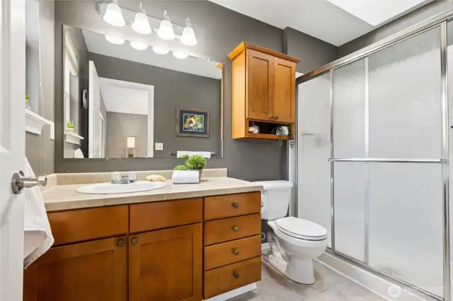Primary bath