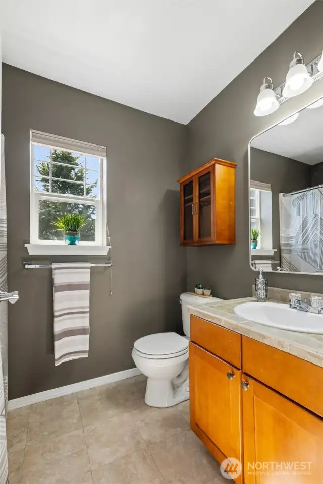 Another full bath upstairs