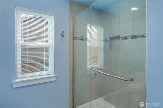 Main Bath 2