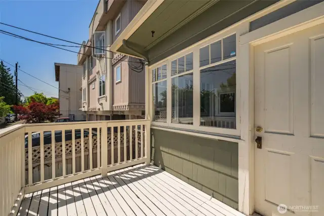 Back entrance to main floor/upper unit