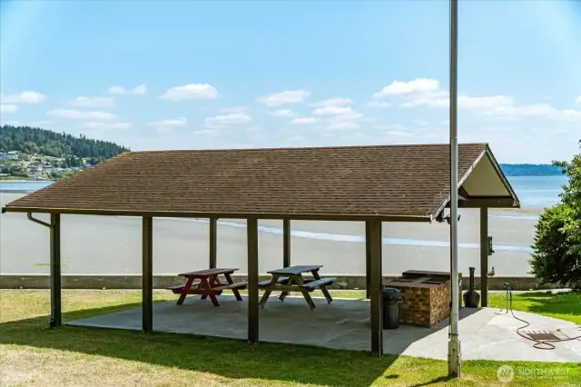 Covered picnic area at the community beach park.