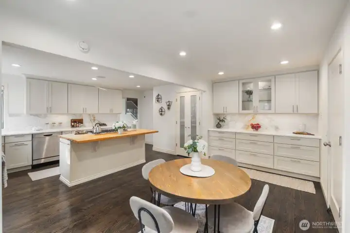 Off the dedicated eating area you have an ample pantry and built-ins with more storage