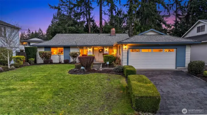 Ideally located in Bellevue, this well-maintained home offers a bright, functional layout!