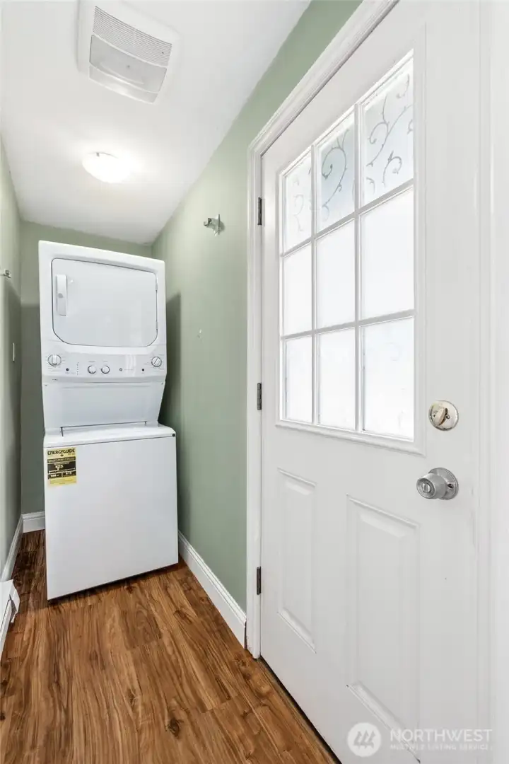 Washer and dryer included