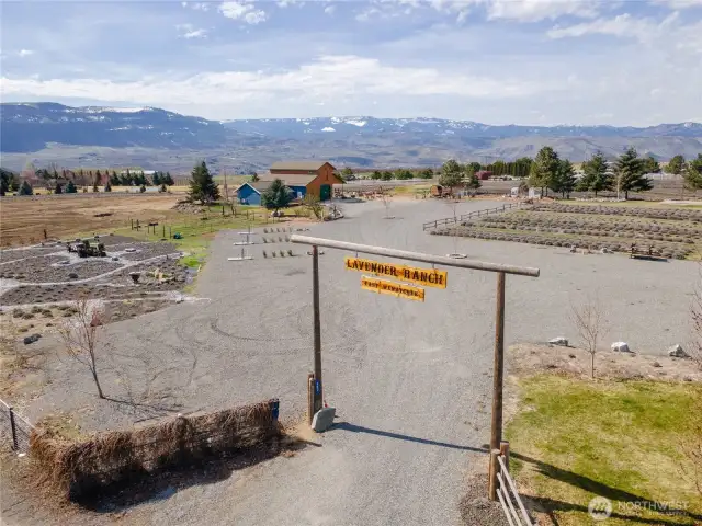 Expansive entry with up to 50 parking spaces and RV hookup.