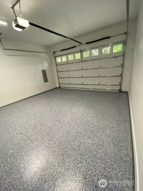 Expoxy quality flooring in garage