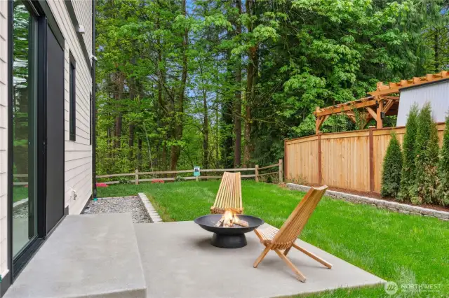 Perfect outdoor setting, serene and private with lots of grass for kids or pets to roam