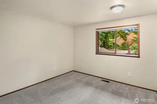 upper 3rd bedroom