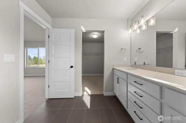 Photographs are for illustrative purposes only. Features, finishes, interior/exterior colors, landscaping and floorplan shown may vary from actual homes built.