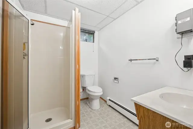 3/4 on the lower level
