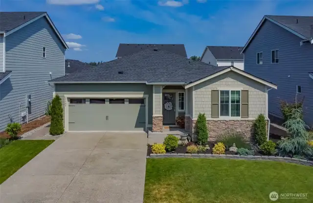 Front view of The Hamilton rambler by Lennar