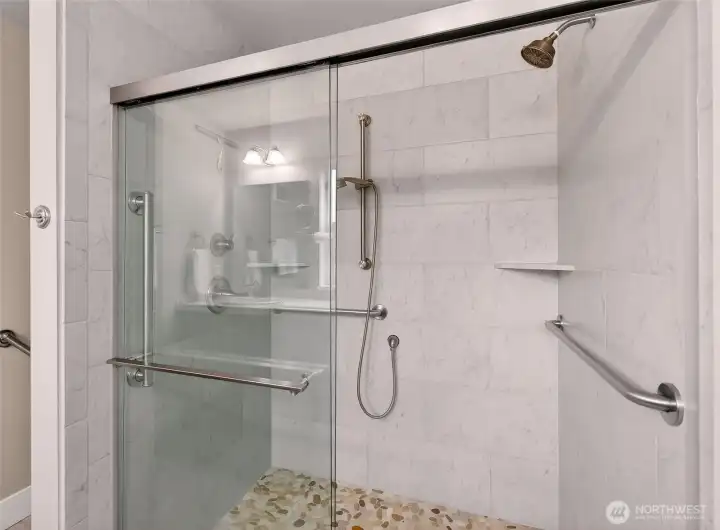 Second bathroom. Beautifully finished.