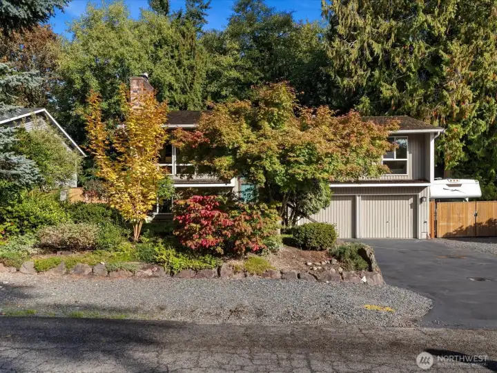 View of Front of House from Cul-de-Sac
