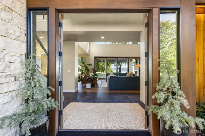 Every homecoming feels like a special occasion in this elegantly appointed foyer.