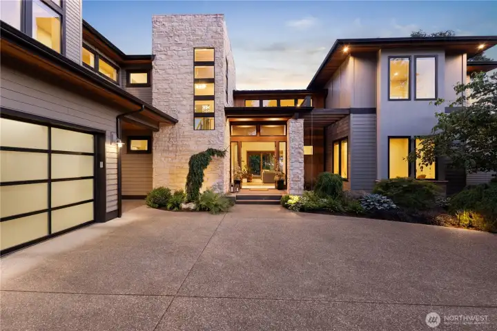 A warm welcome to a world-class estate.