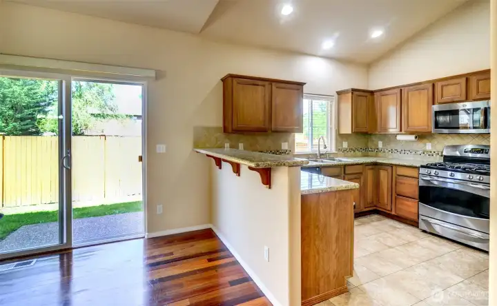 Eat in Kitchen Granite Countertops