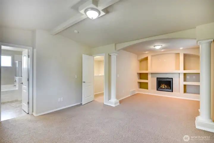 Master w/ Fireplace