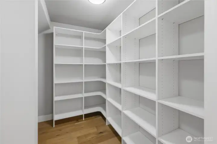 Huge Pantry!