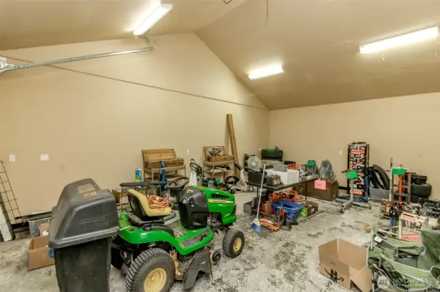 Other half of garage space