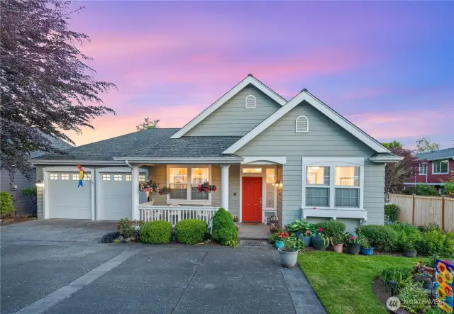 Perfect home at the end of a perfect quiet lane
