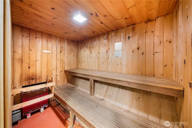 Men's & Women's Sauna