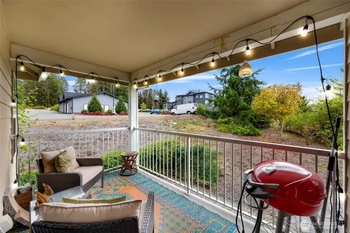 Private deck with plenty of space to BBQ.