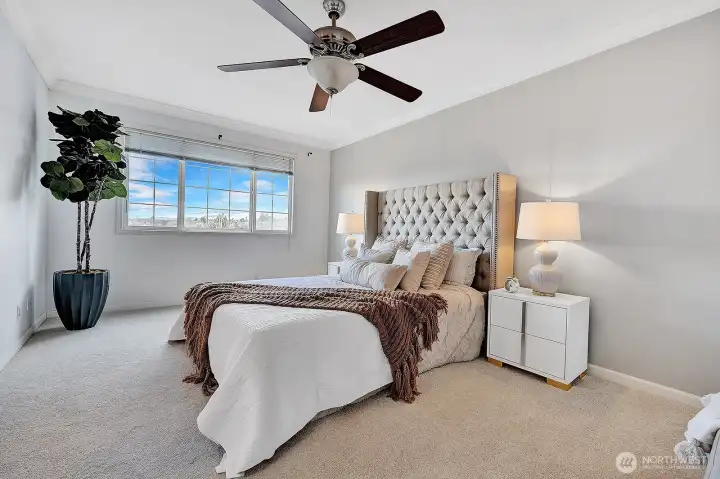 Primary Bedroom With Cascade Mountain View