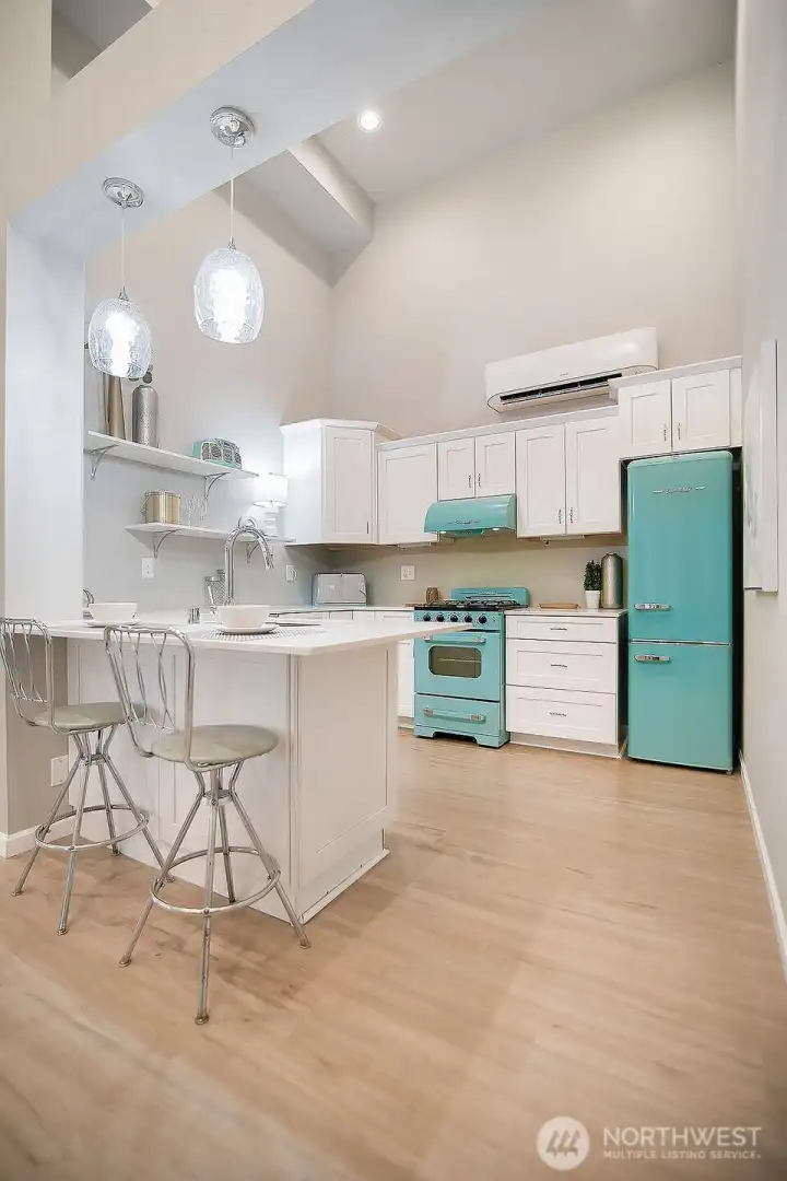 Shop / Outbuilding ADU Kitchen