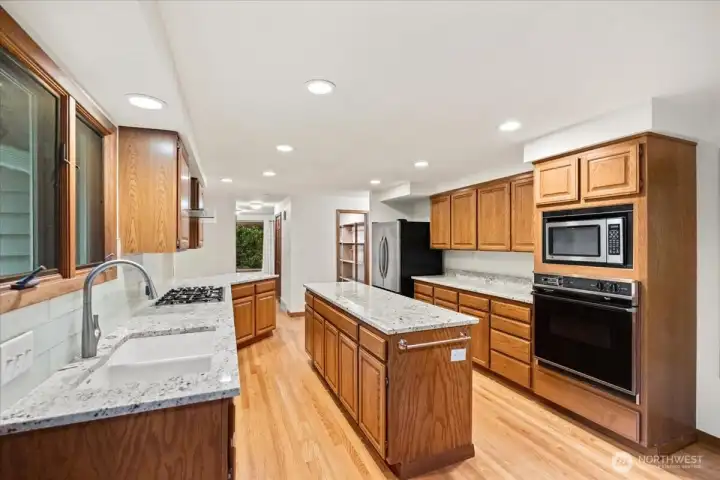 One more kitchen view.