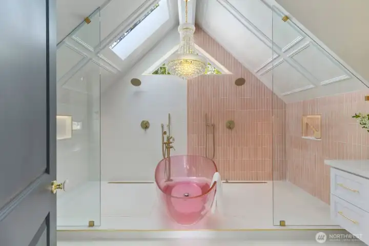 Duo Showers and Soaking Tub