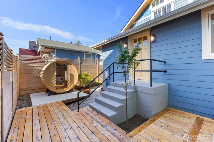 Low Maintenance Yard with Deck and Sauna