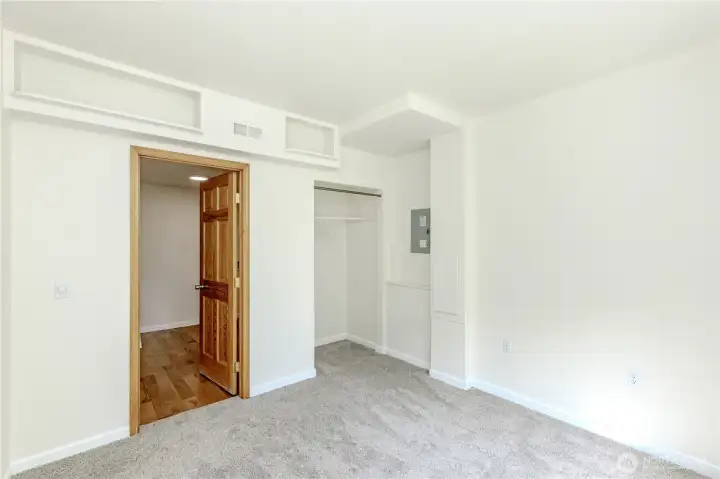 Bonus (5th) bedroom.