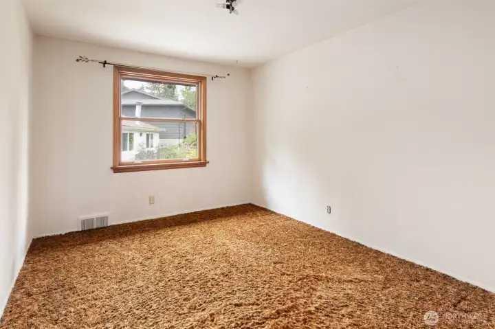 Main level bedroom 2