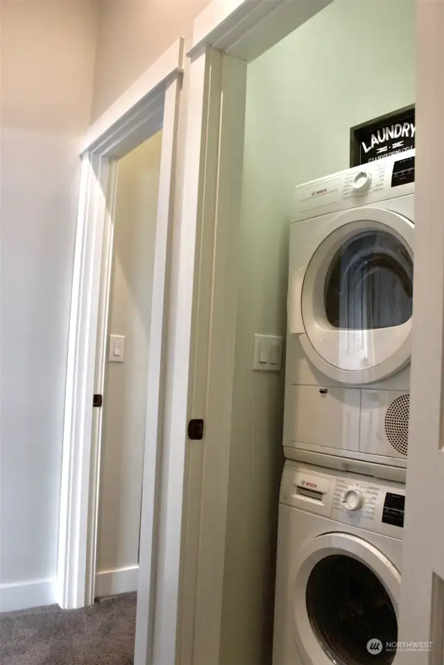 washer/dryer closet located on top floor