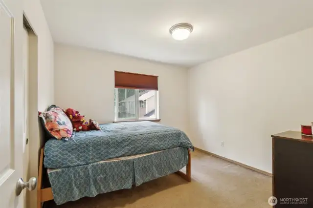 bed 4