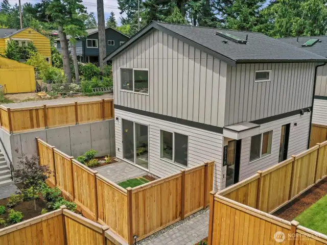 Lovely stand-alone home with private, fenced yard!