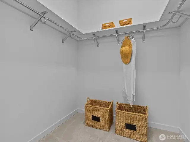 Great sized walk-in closet