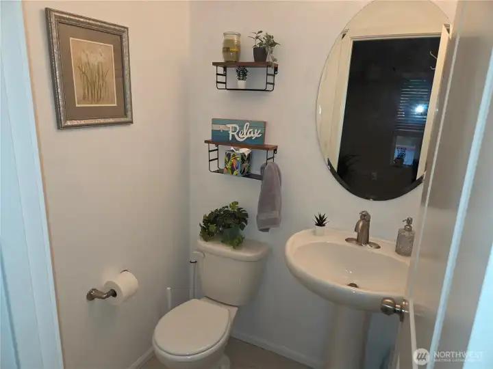 1/2 Bath